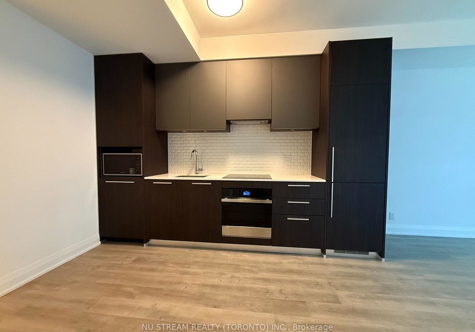65-broadway-avenue-toronto-ontario-c13120500