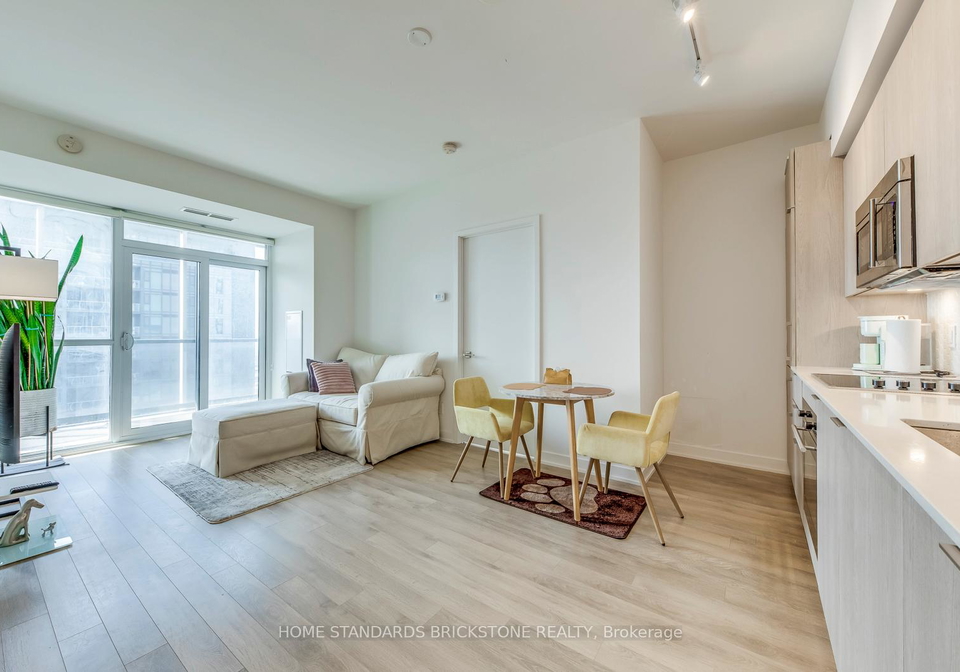 50-ordnance-street-toronto-ontario-c13120536