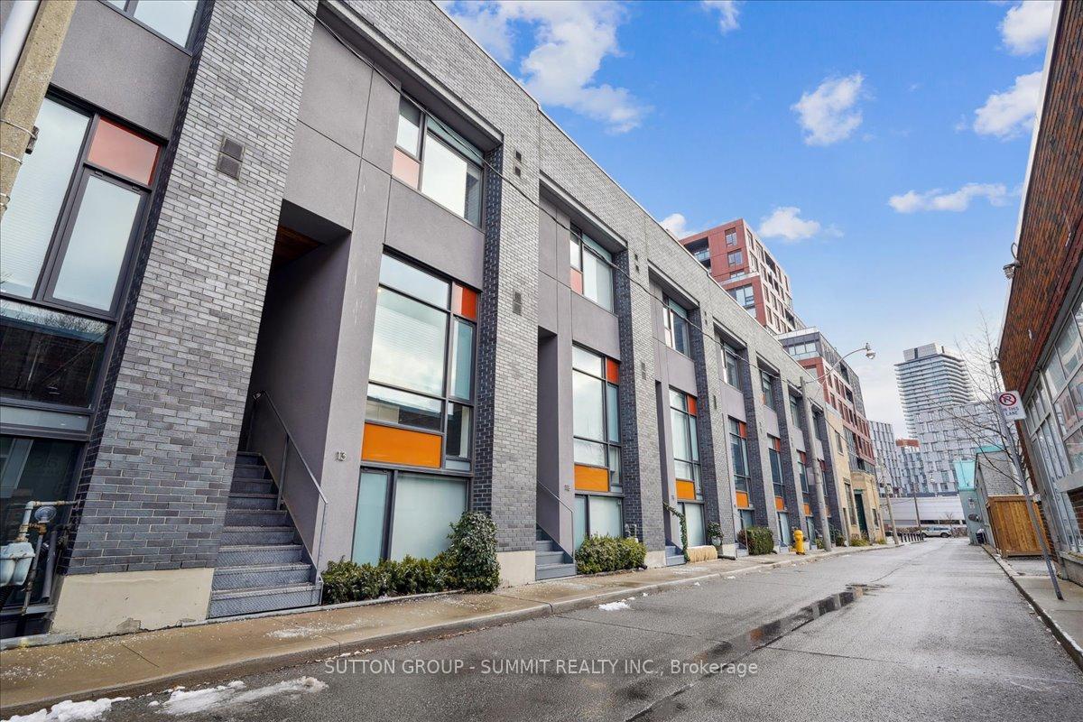 13-gilead-place-toronto-ontario-c13120706