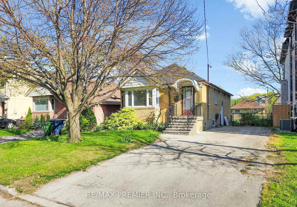 89-burncrest-drive-toronto-ontario-c13120768