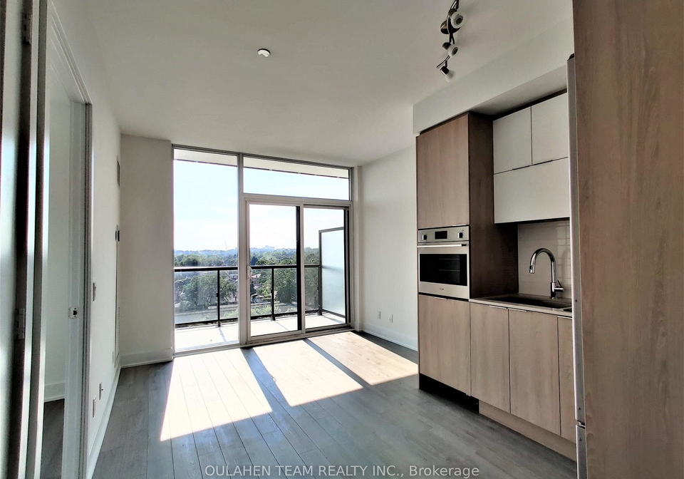 1-belsize-drive-toronto-ontario-c13121026