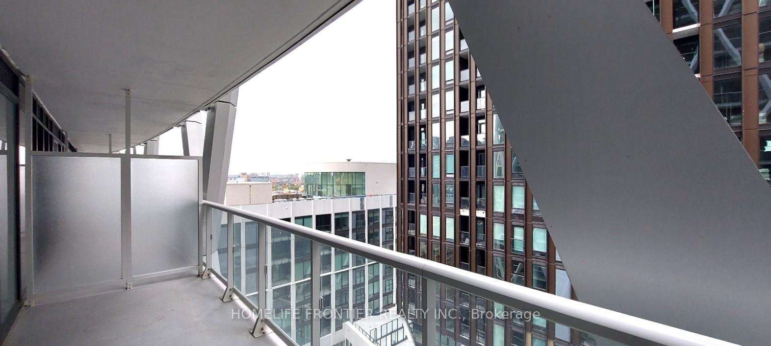 230-simcoe-street-toronto-ontario-c13121340