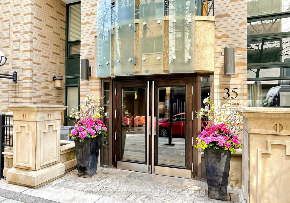 35-hayden-street-toronto-ontario-c13121512