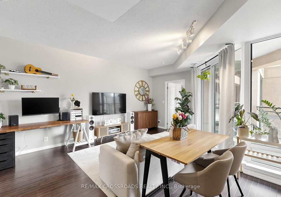 35-hayden-street-toronto-ontario-c13121512