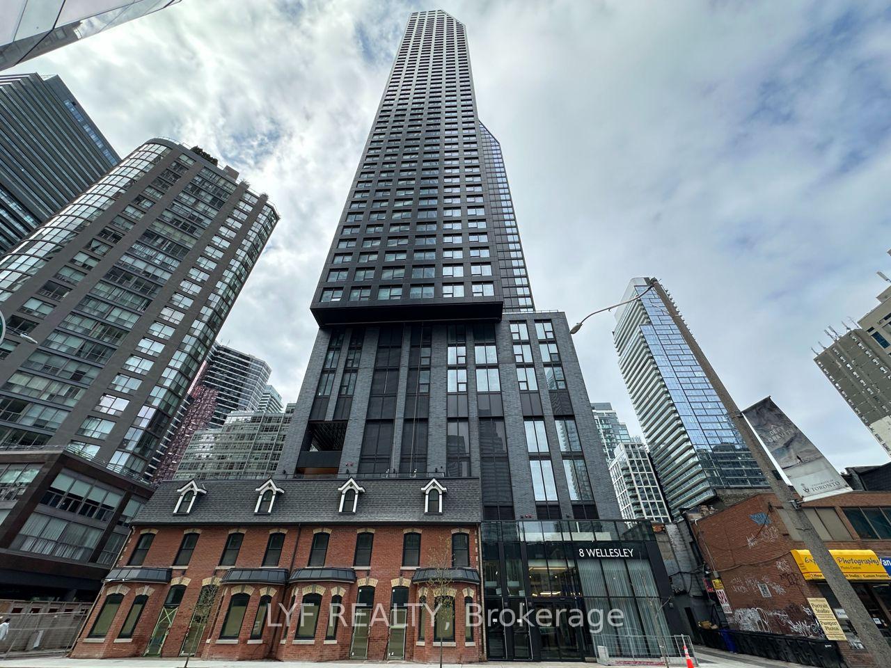 8-wellesley-street-w-toronto-ontario-c13121594