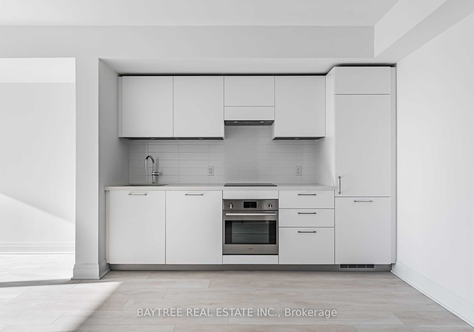 33-frederick-todd-way-east-york-ontario-c13121790