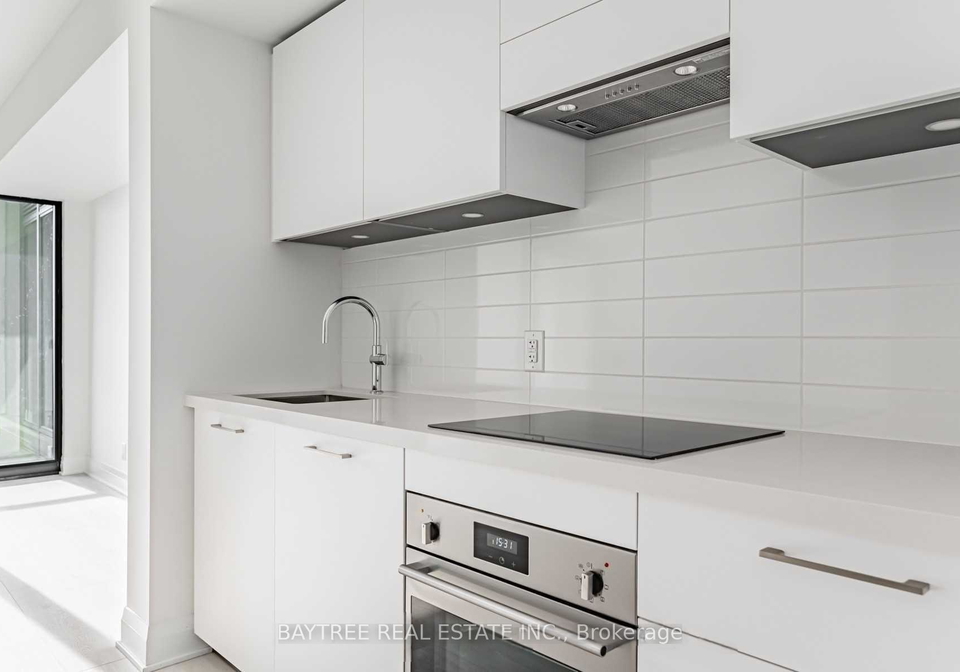 33-frederick-todd-way-east-york-ontario-c13121790