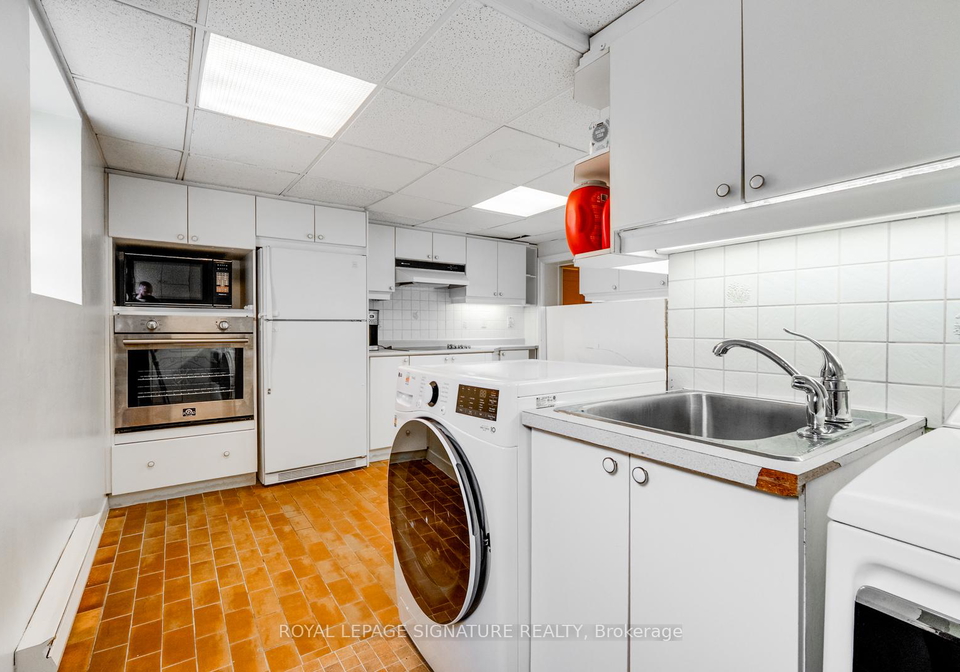 529-spadina-road-toronto-ontario-c13121870