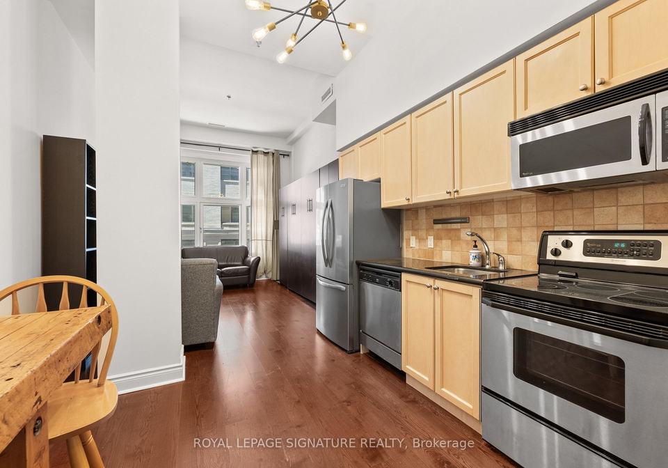 73-richmond-street-w-toronto-ontario-c13121900