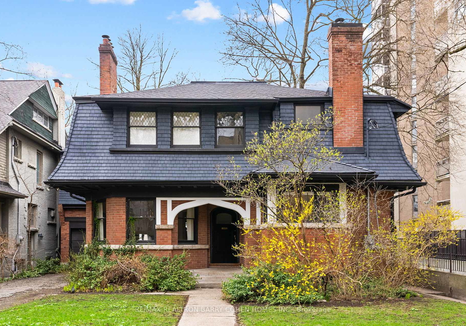 147-149-farnham-avenue-toronto-ontario-c13122338