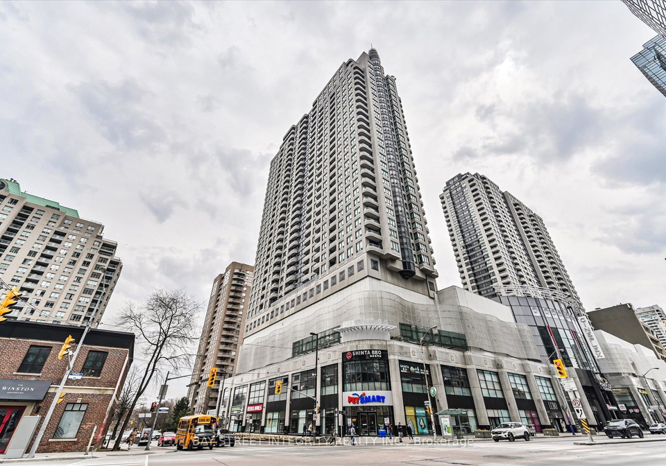 33-empress-avenue-north-york-ontario-c13122452