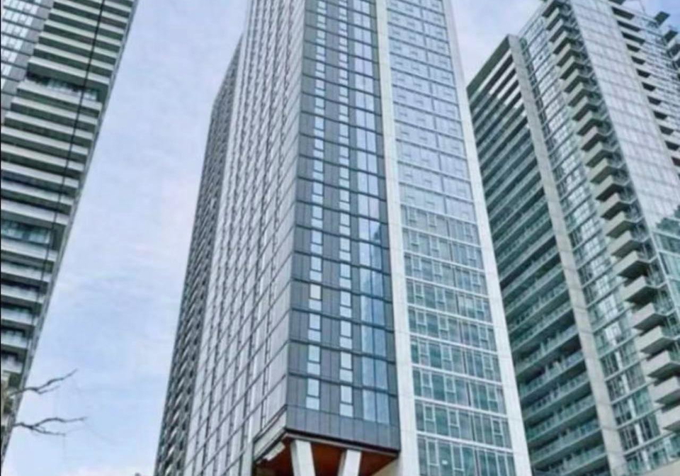 357-king-street-w-toronto-ontario-c13122632