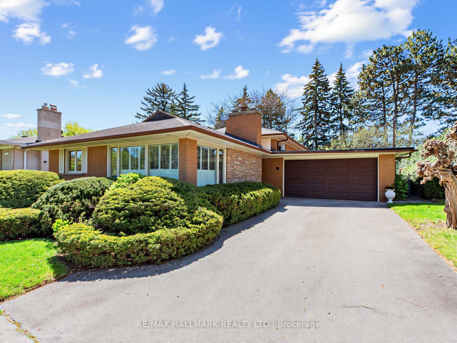 11-sutcliffe-drive-north-york-ontario-c13122654