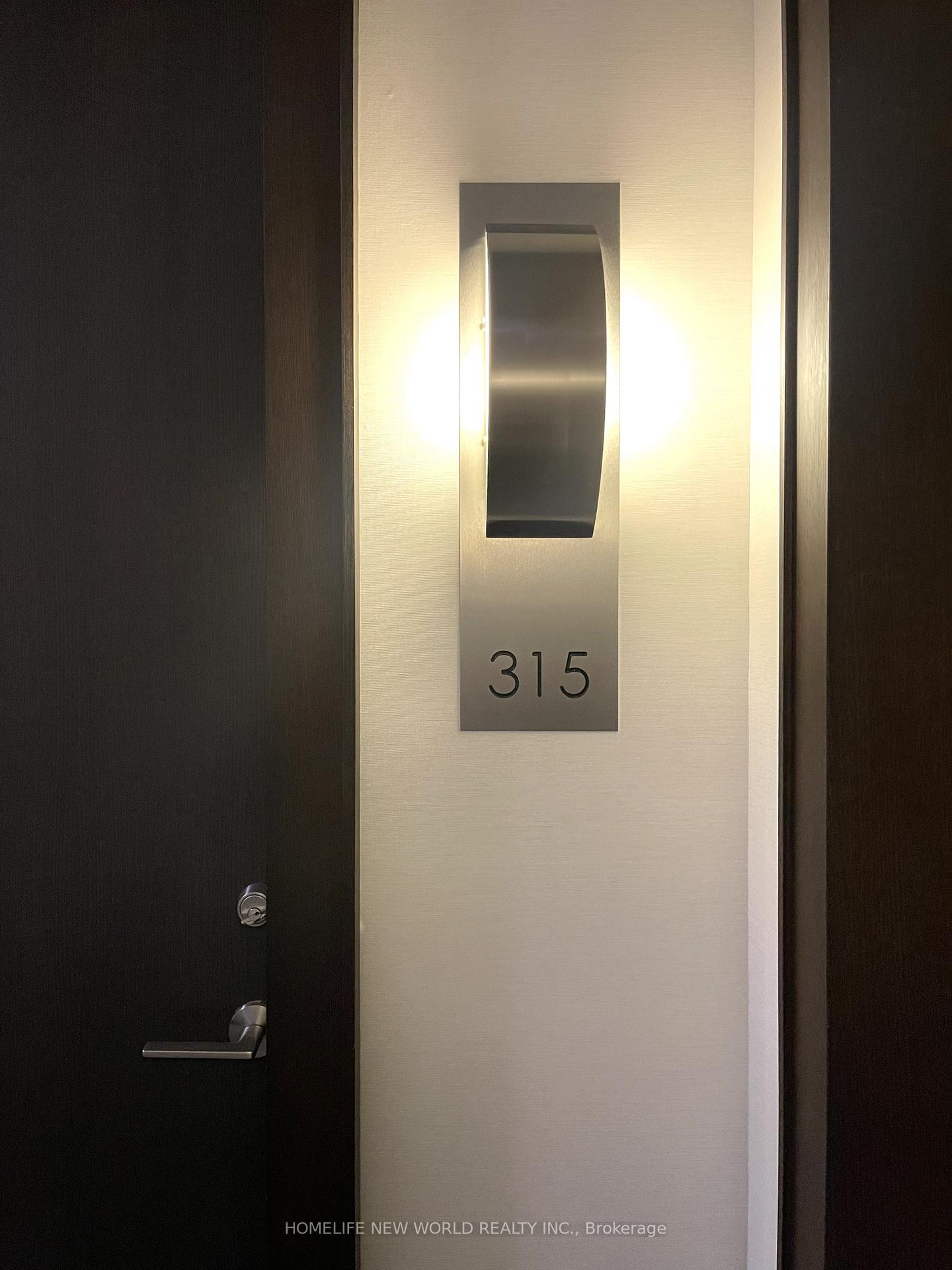 399-adelaide-street-w-toronto-ontario-c13122854