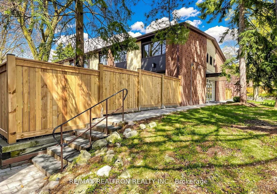 5three-valleys-drive-north-york-ontario-c13122910