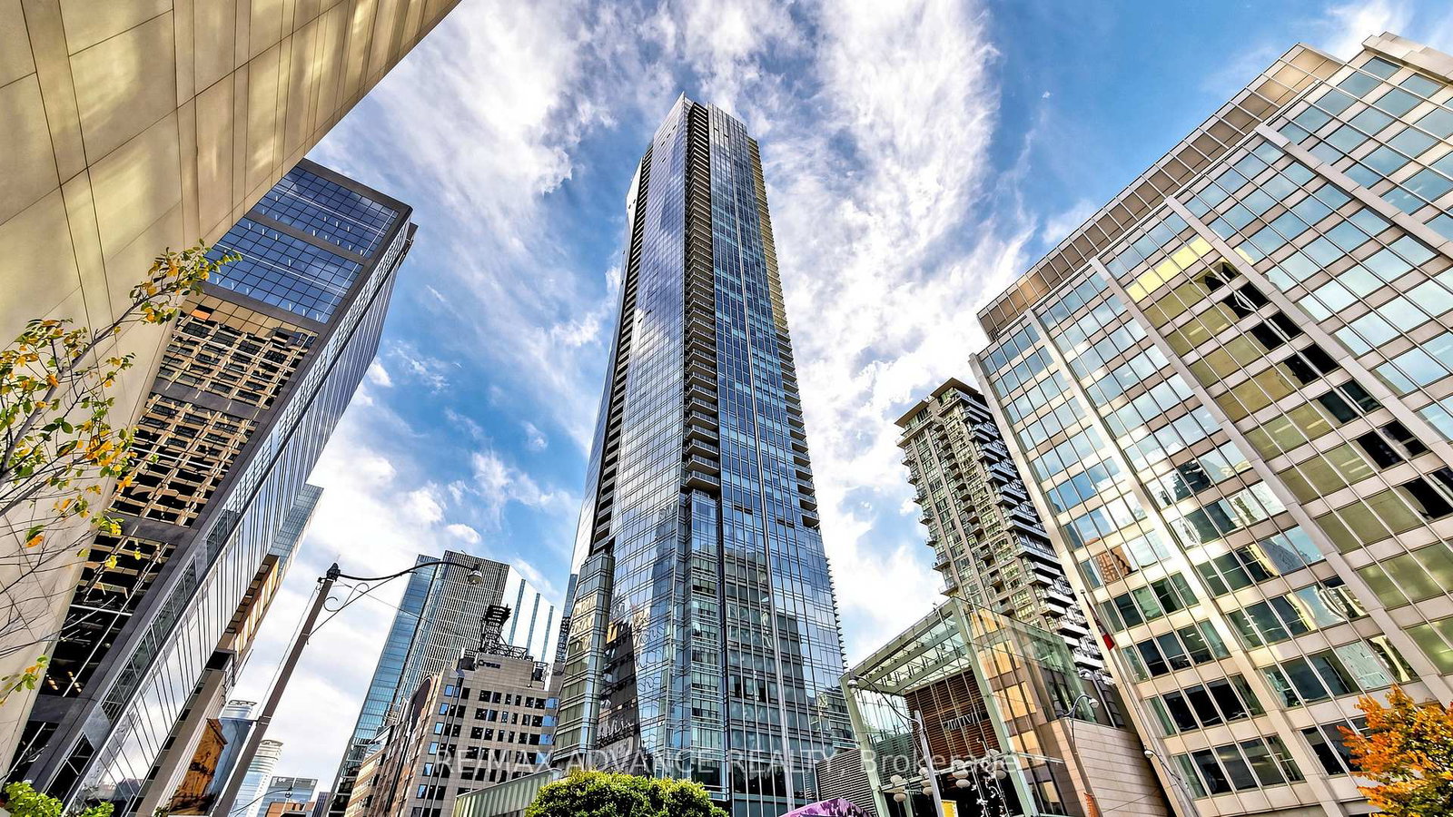180-university-avenue-toronto-ontario-c13122918