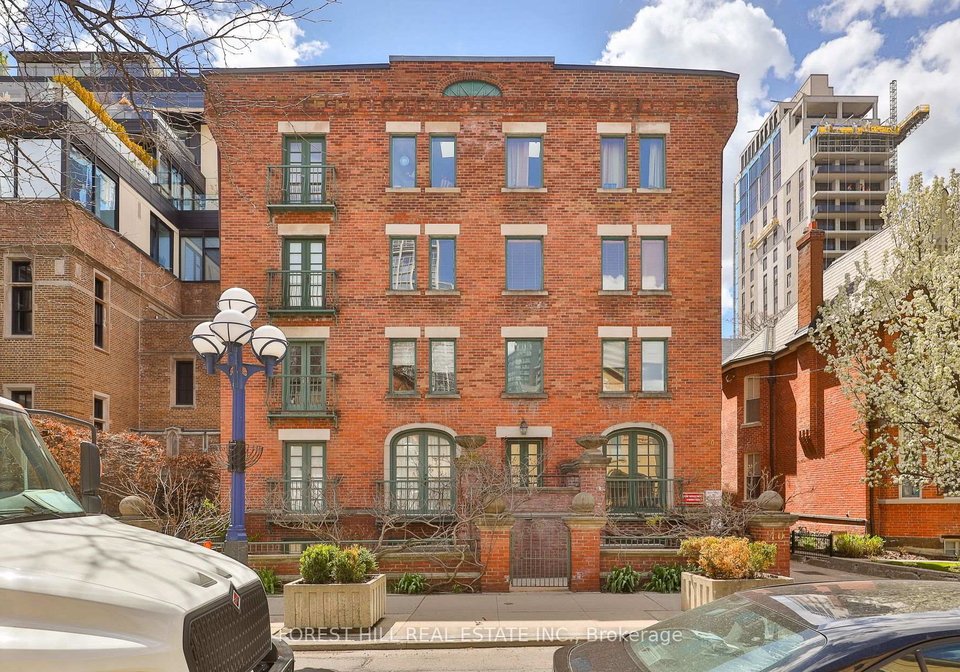 40-hazelton-avenue-toronto-ontario-c13122956