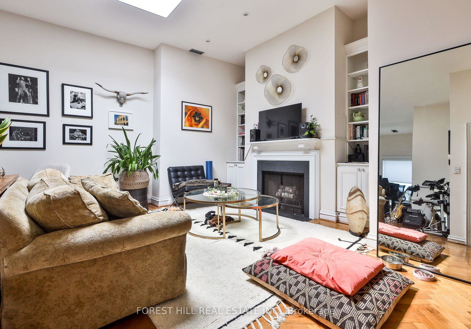 40-hazelton-avenue-toronto-ontario-c13122956