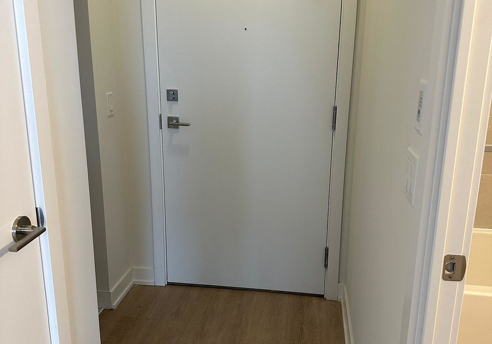 15-ellerslie-avenue-toronto-ontario-c13123068