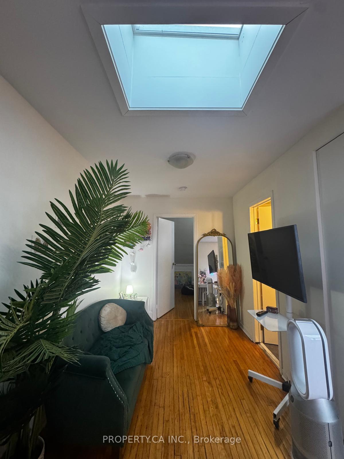 781-st-clair-avenue-w-toronto-ontario-c13123254