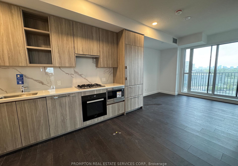 18-esther-shiner-boulevard-north-york-ontario-c13123312
