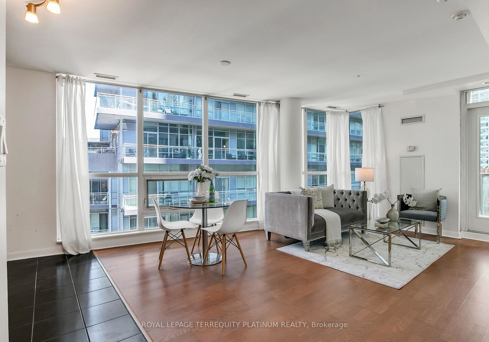 600-fleet-street-toronto-ontario-c13123438