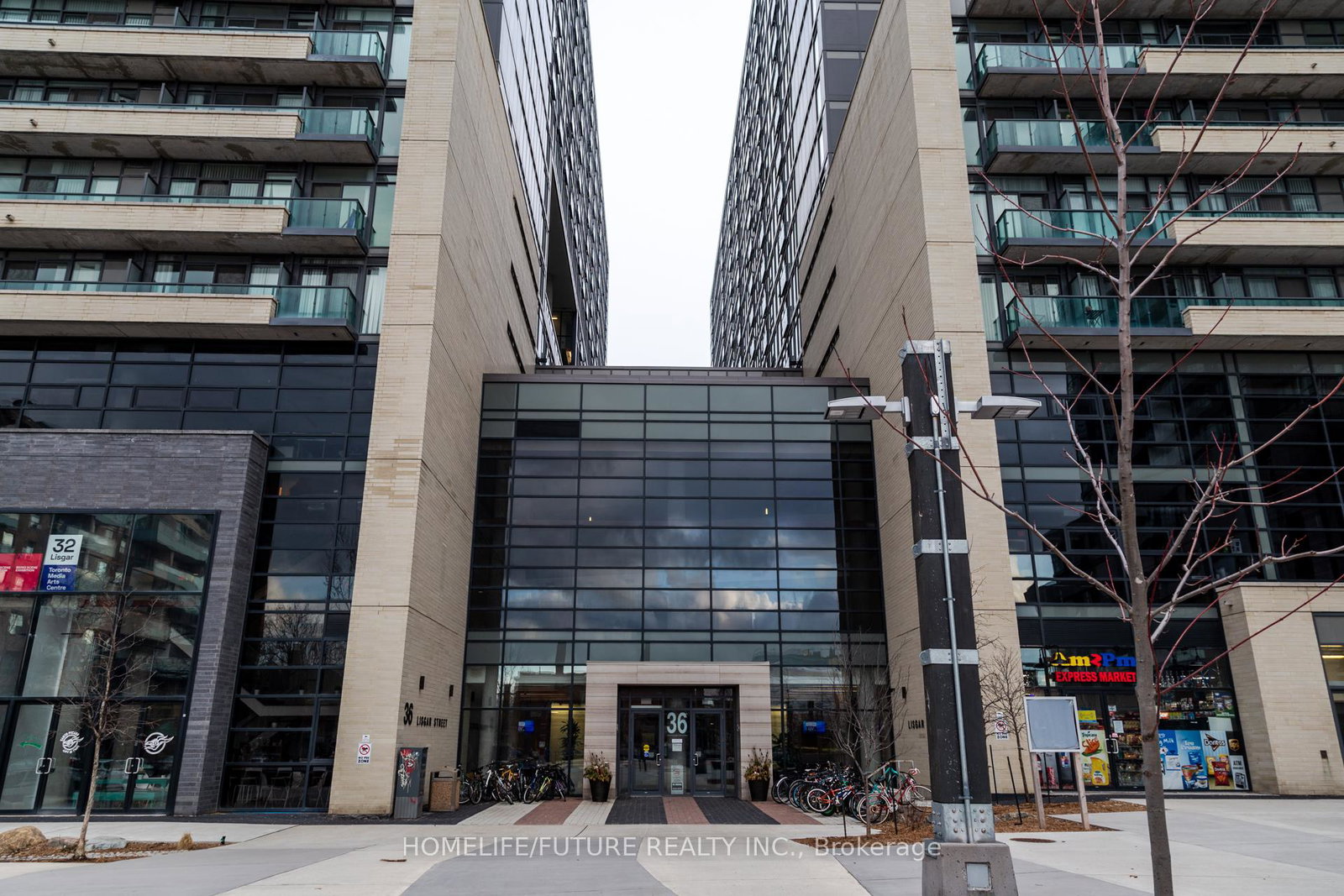 36-lisgar-street-toronto-ontario-c13123504