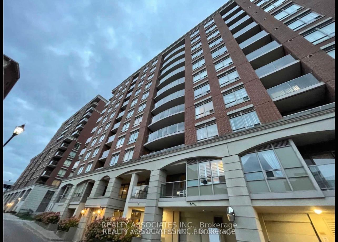 2-clairtrell-road-north-york-ontario-c13123758