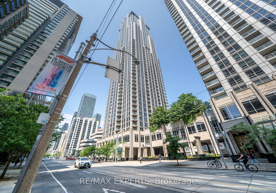 763-bay-street-toronto-ontario-c13123834