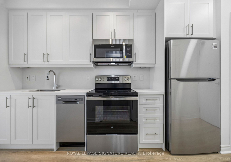 2885-bayview-avenue-north-york-ontario-c13123992
