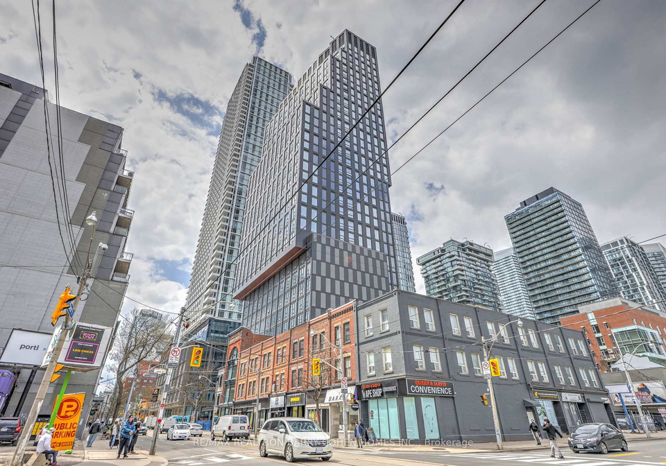 100-queen-street-e-toronto-ontario-c13124404