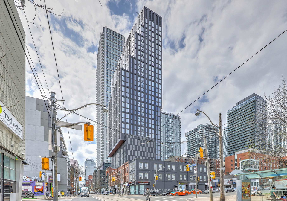 100-queen-street-e-toronto-ontario-c13124404