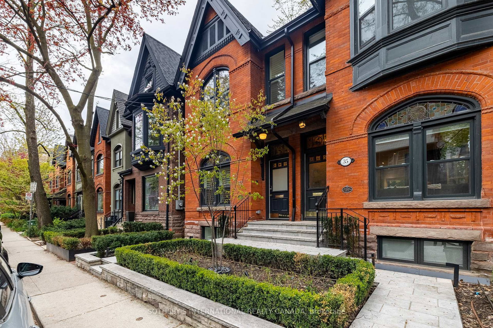 33-tranby-avenue-toronto-ontario-c13124456