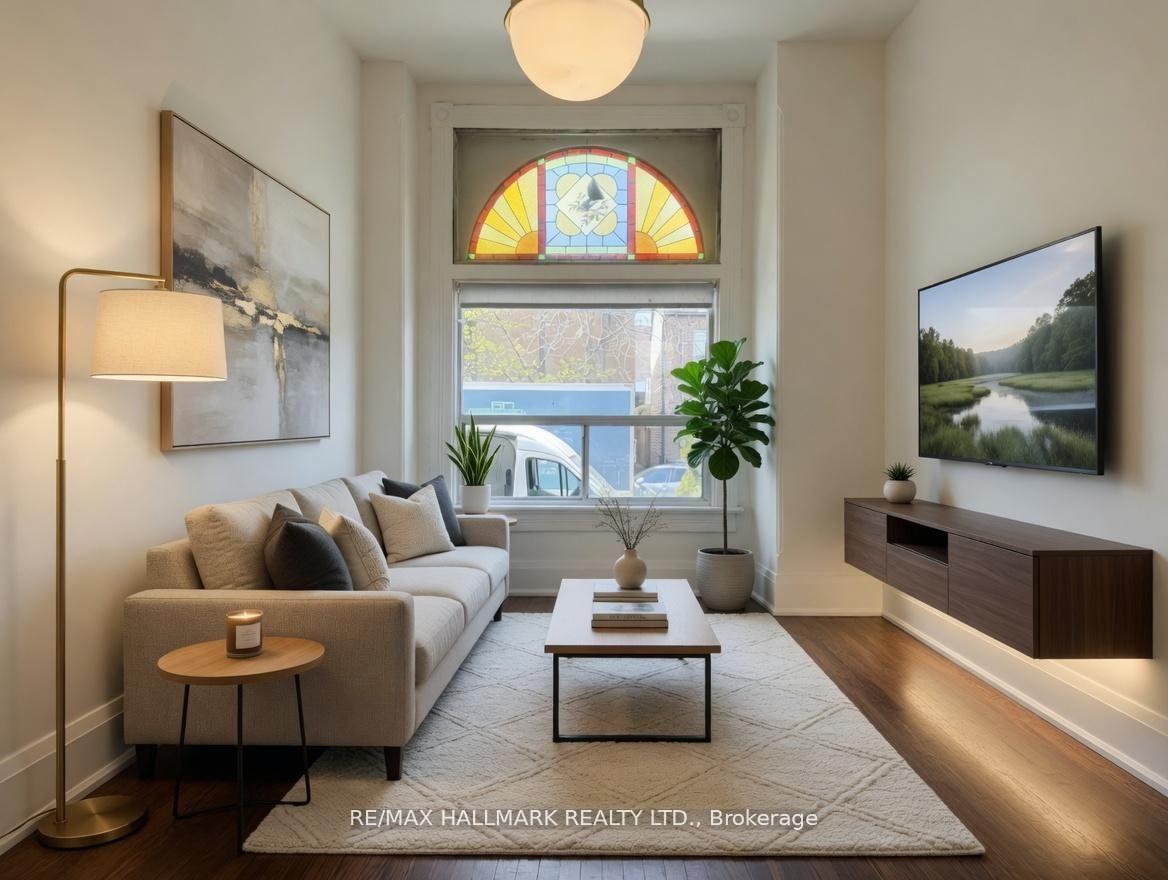 261-ossington-avenue-toronto-ontario-c13124592