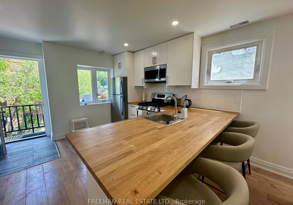 3449-yonge-street-toronto-ontario-c13124816