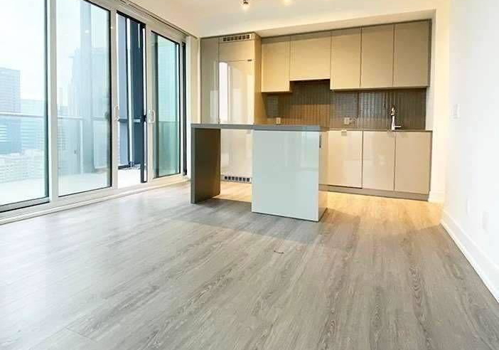 7-grenville-street-toronto-ontario-c13125082