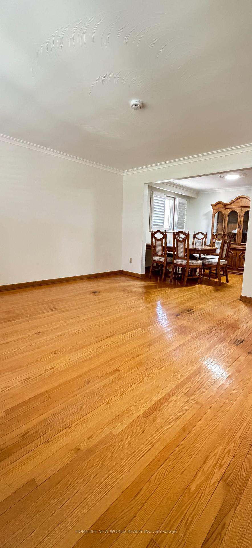 27-bowhill-crescent-north-york-ontario-c13125116