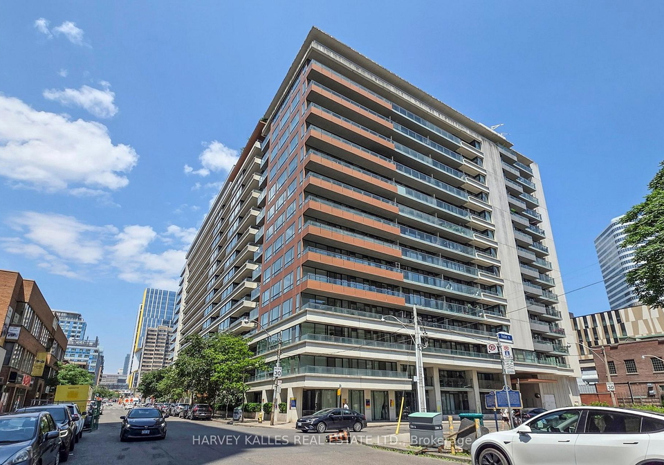 111-elizabeth-street-toronto-ontario-c13125416
