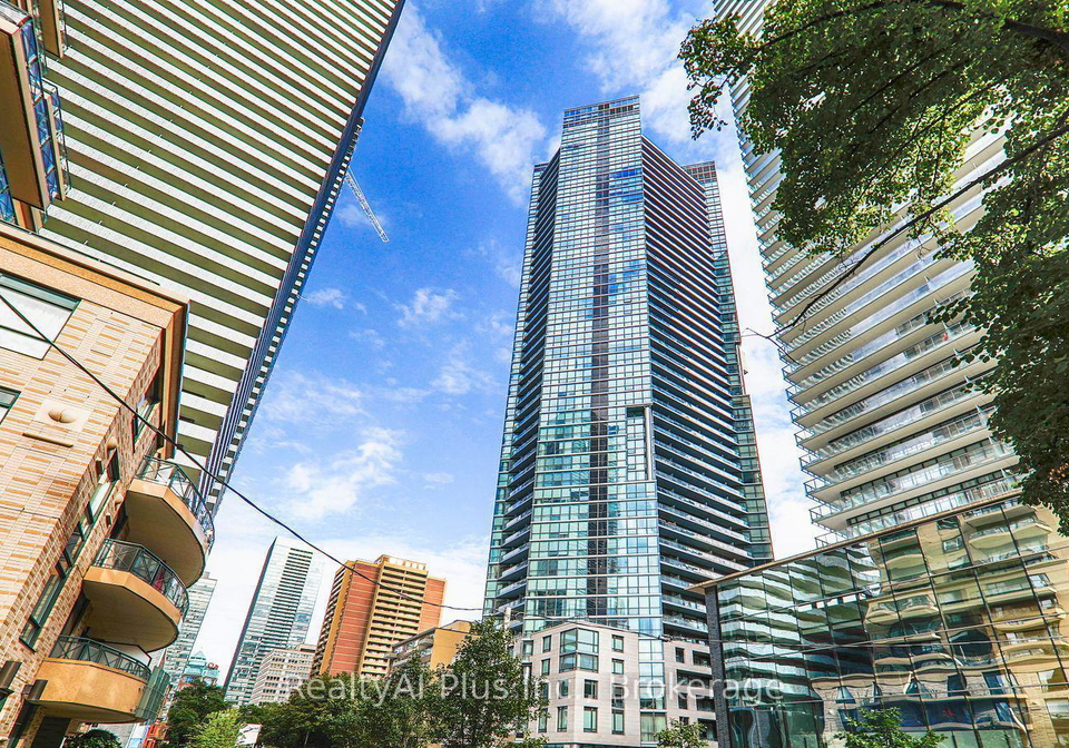 45-charles-street-e-toronto-ontario-c13125500