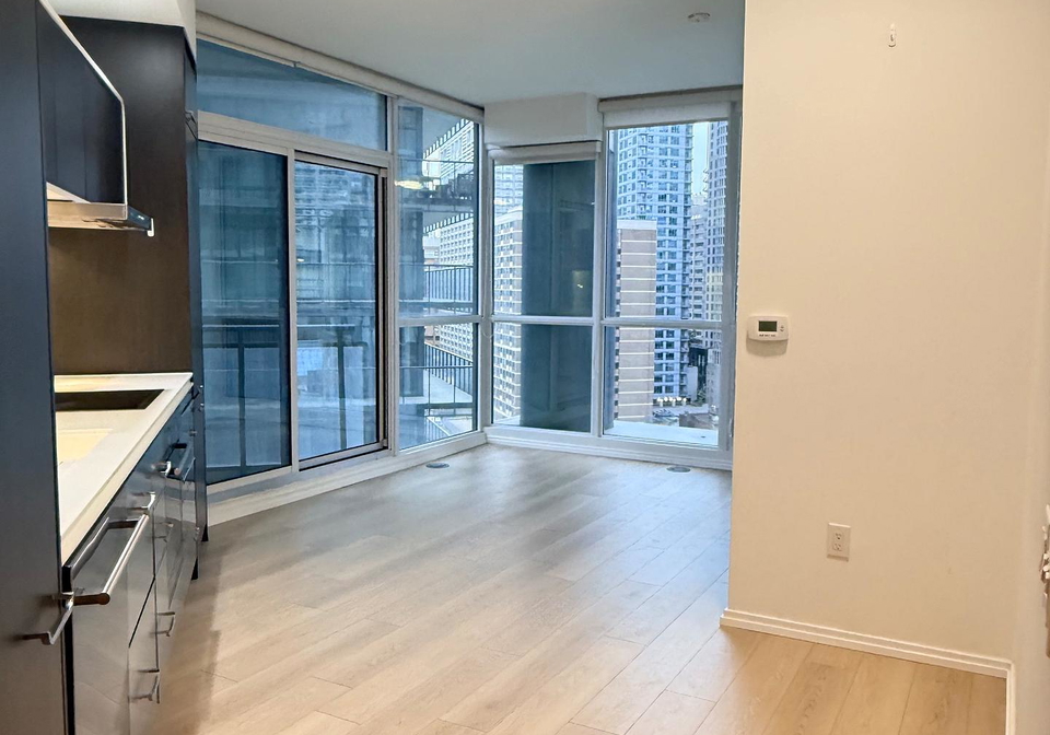 45-charles-street-e-toronto-ontario-c13125500