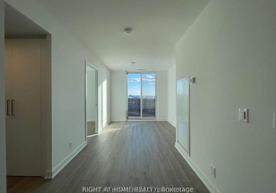 30-tretti-way-toronto-ontario-c13125636
