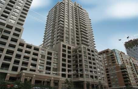 909-bay-street-toronto-ontario-c13125648