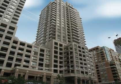 909-bay-street-toronto-ontario-c13125648