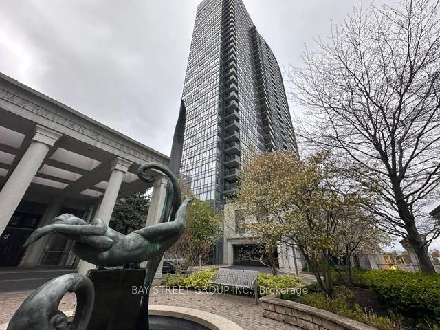 15-greenview-avenue-toronto-ontario-c13125756