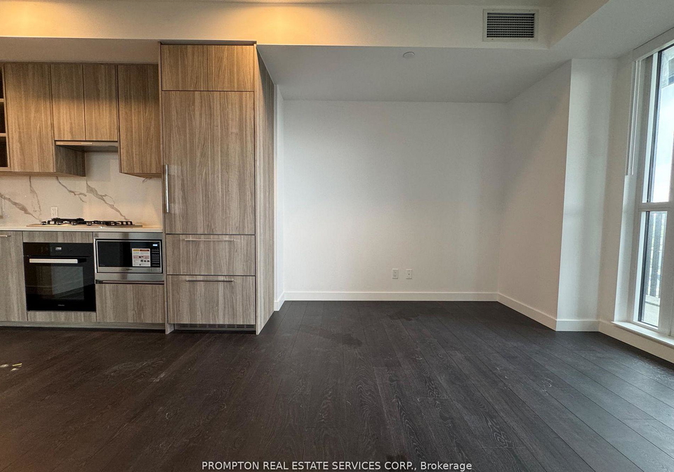 18-esther-shiner-boulevard-north-york-ontario-c13125880