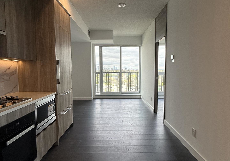 18-esther-shiner-boulevard-north-york-ontario-c13125880
