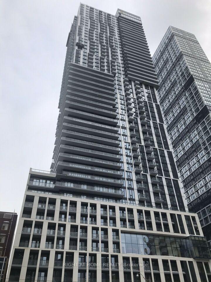 251-jarvis-street-e-toronto-ontario-c13126096