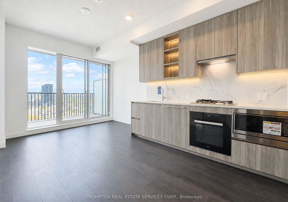 18-esther-shiner-boulevard-north-york-ontario-c13126326