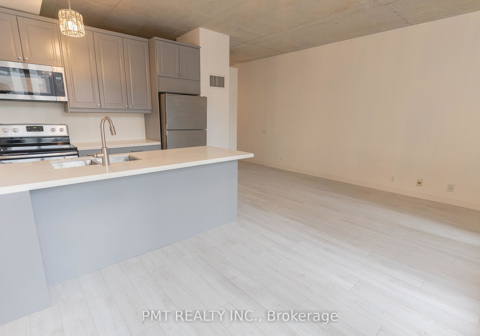 36-charlotte-street-toronto-ontario-c13126354