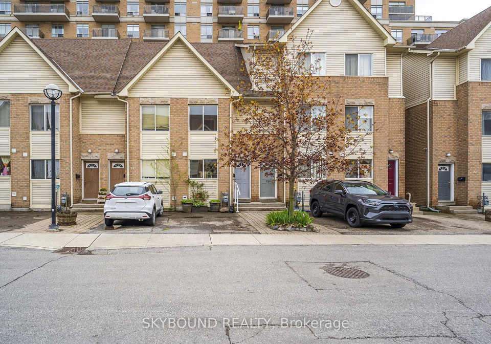 25-replin-road-toronto-ontario-c13126482